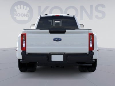 2026 Ford Super Duty F-350 DRW Pickup XL