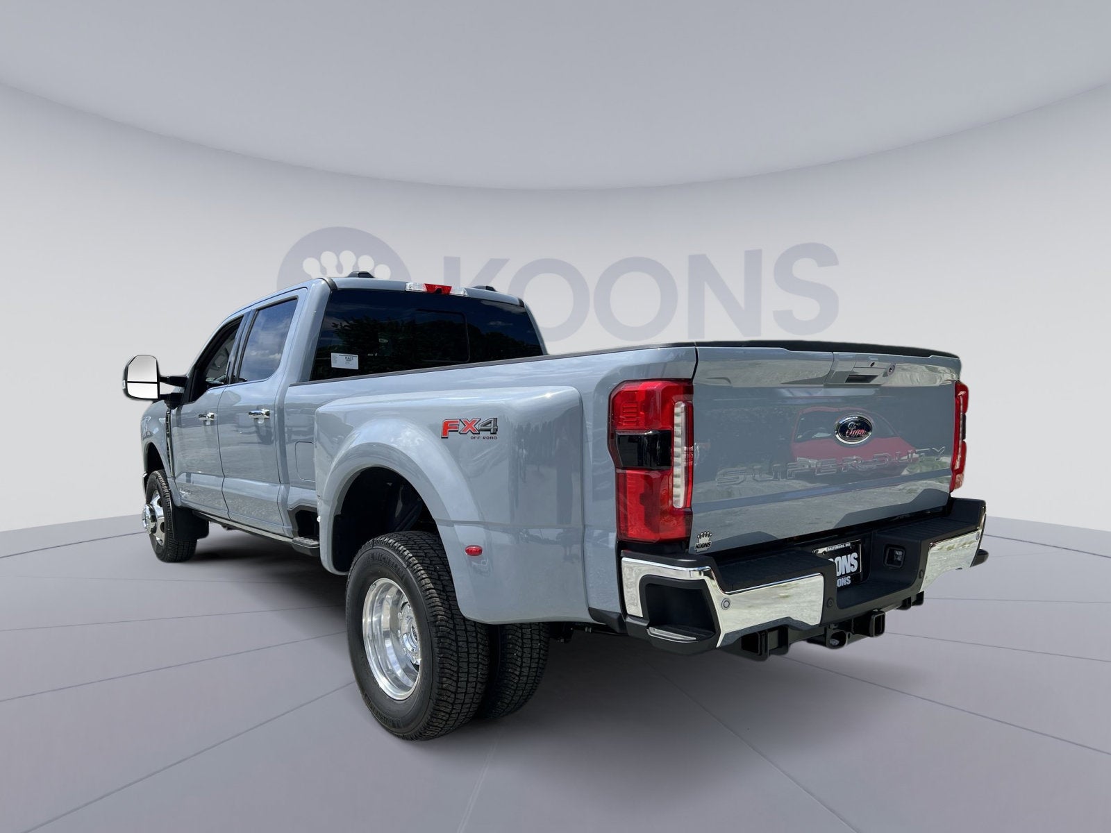 2026 Ford F-350SD Lariat