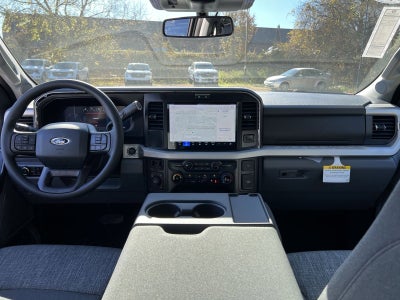 2026 Ford F-450SD XLT