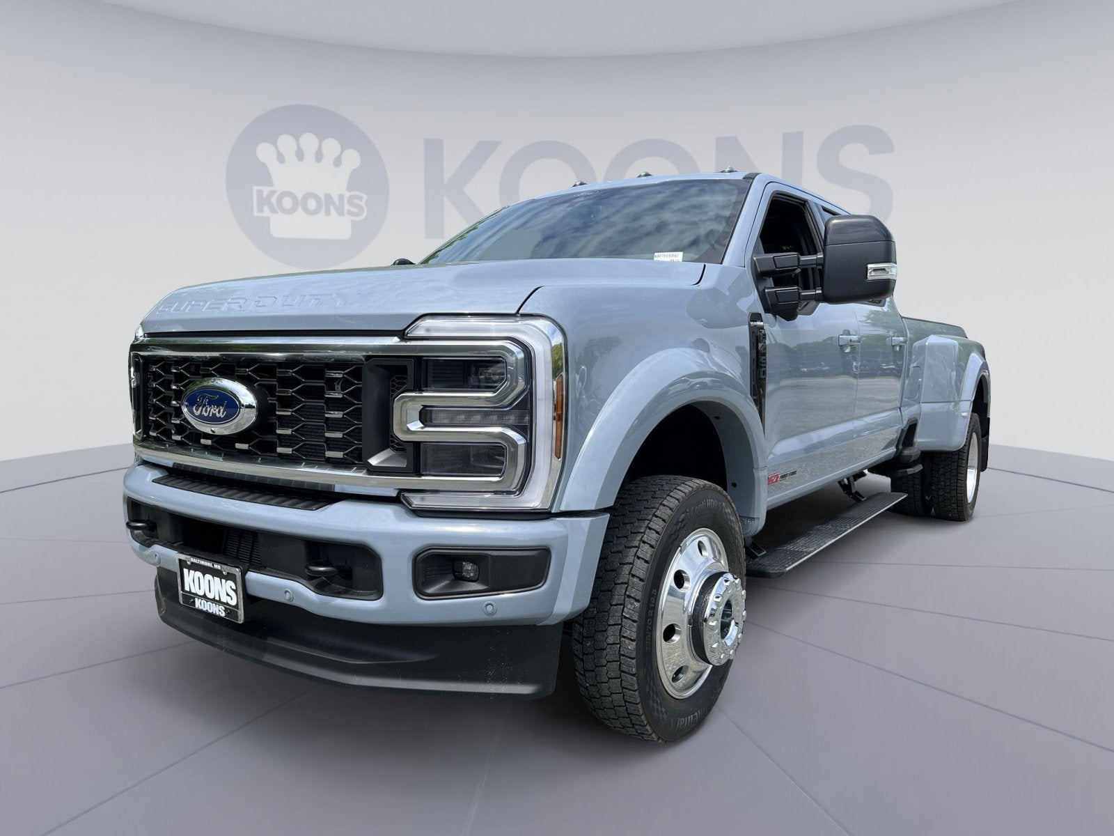 2026 Ford F-450SD Platinum