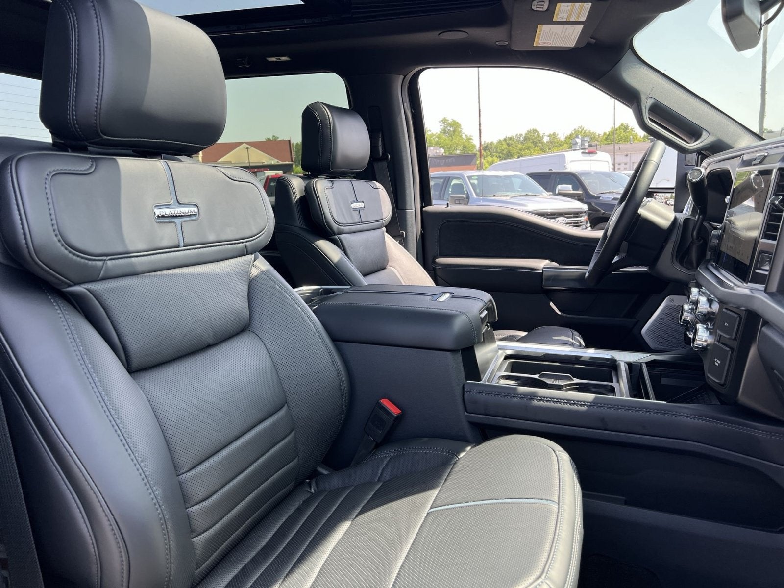 2026 Ford F-450SD Platinum