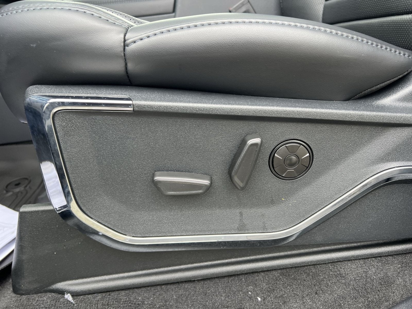 2027 Ford F-450SD Platinum