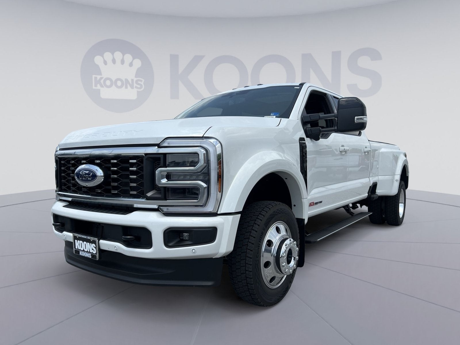 2026 Ford F-450SD Platinum