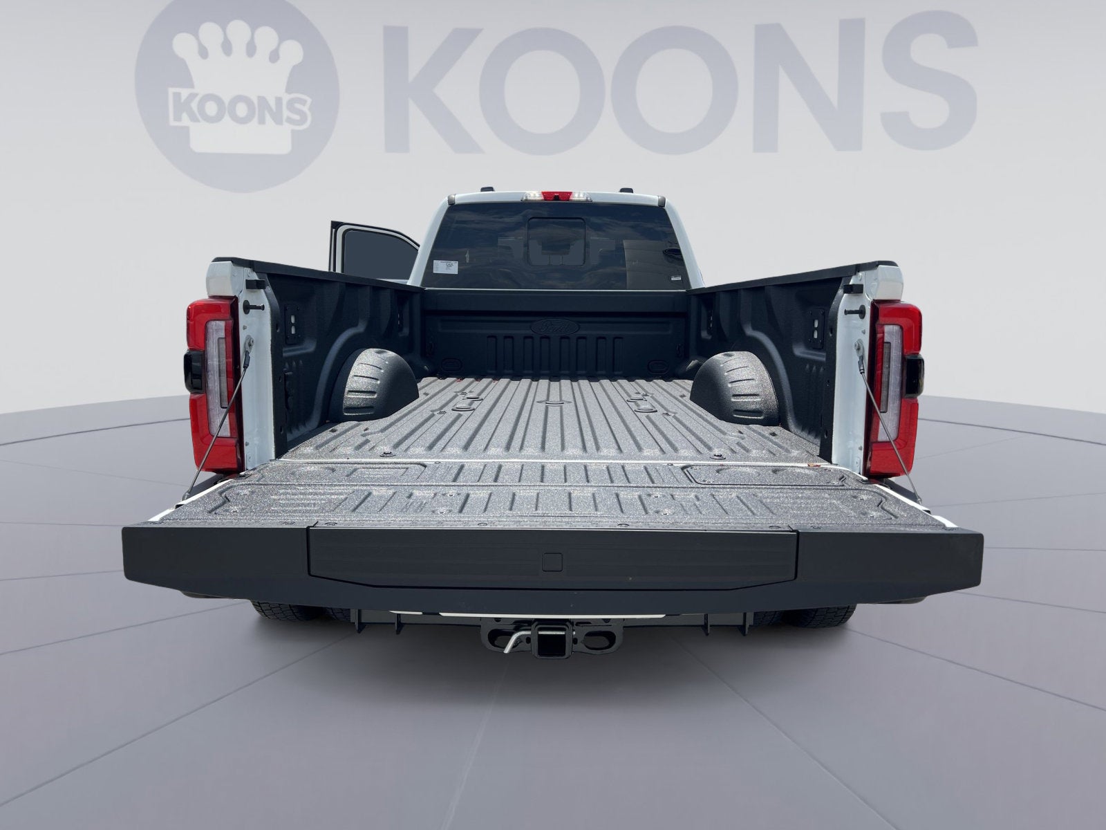 2026 Ford F-450SD Platinum