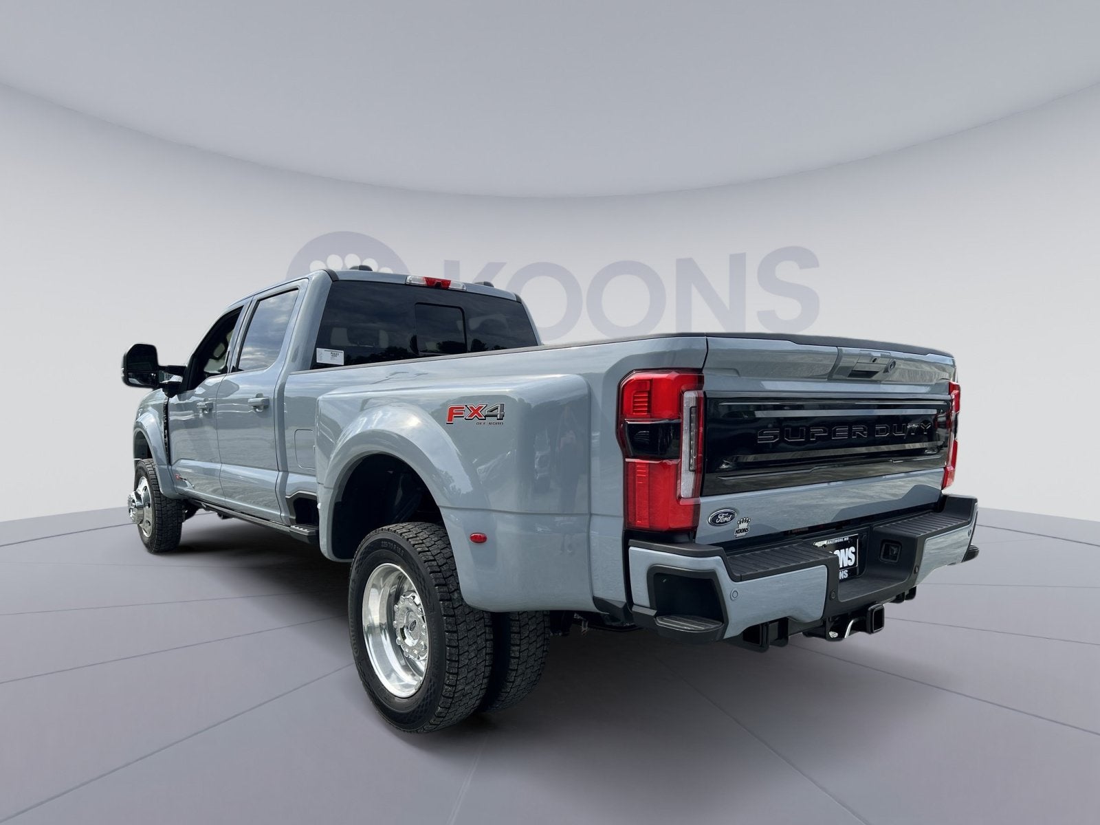 2026 Ford F-450SD Platinum