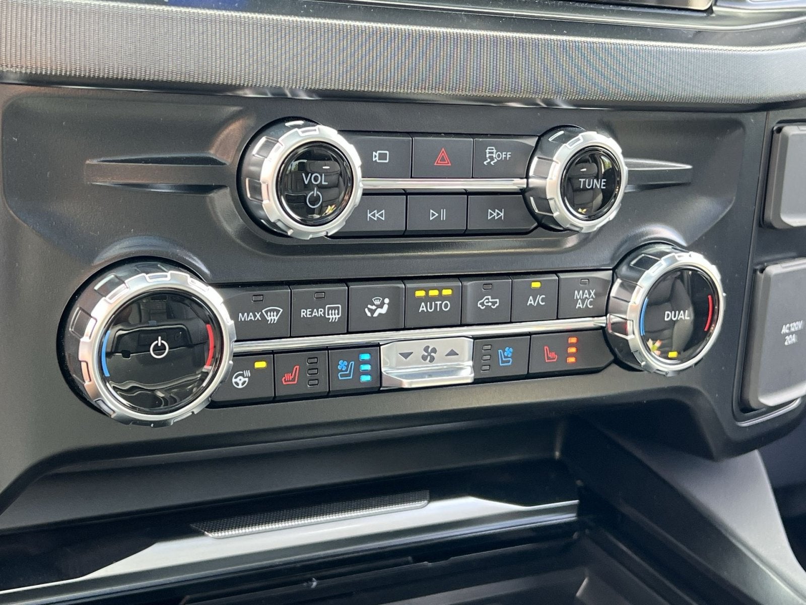 2026 Ford F-450SD Platinum