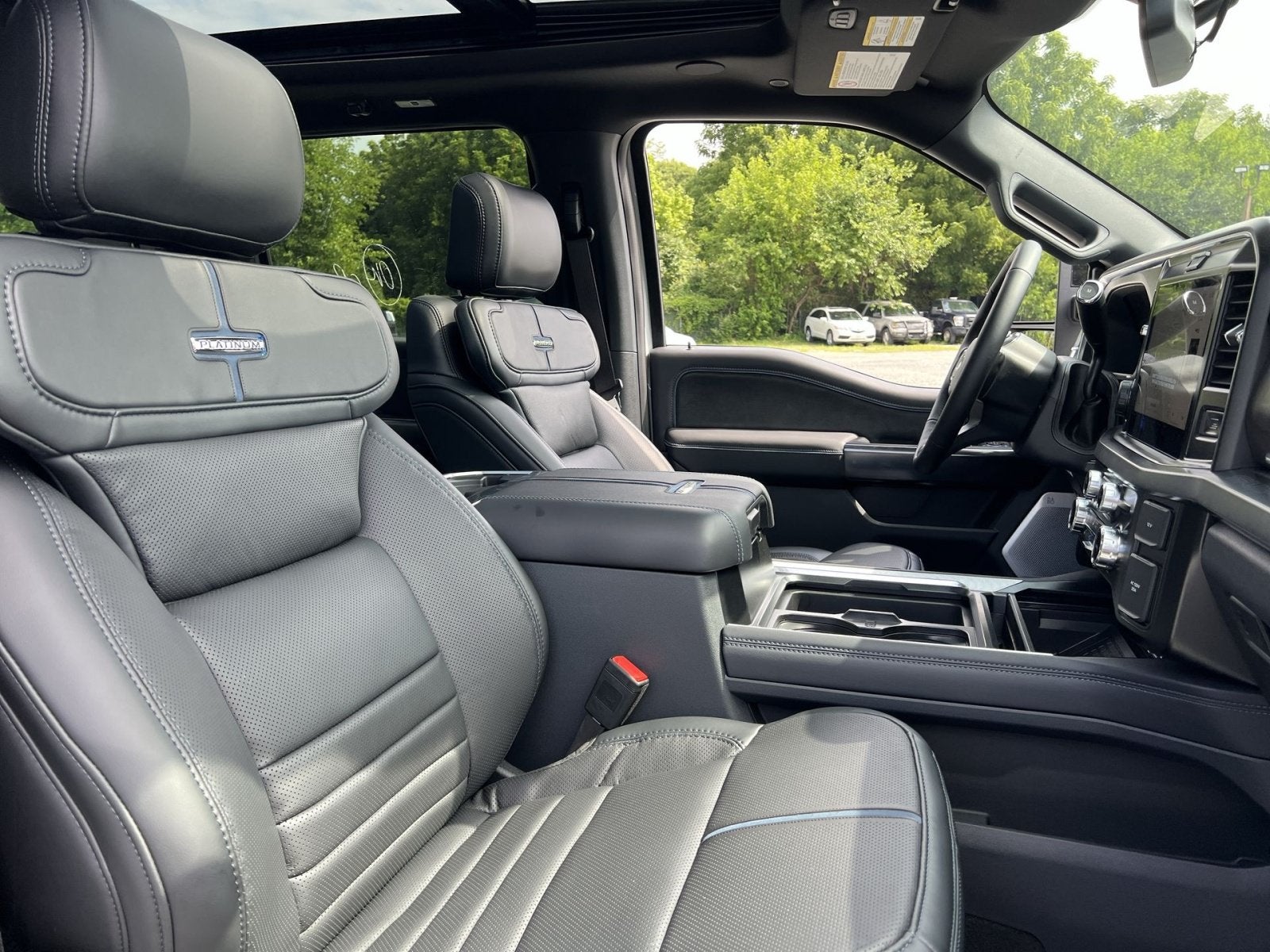 2026 Ford F-450SD Platinum