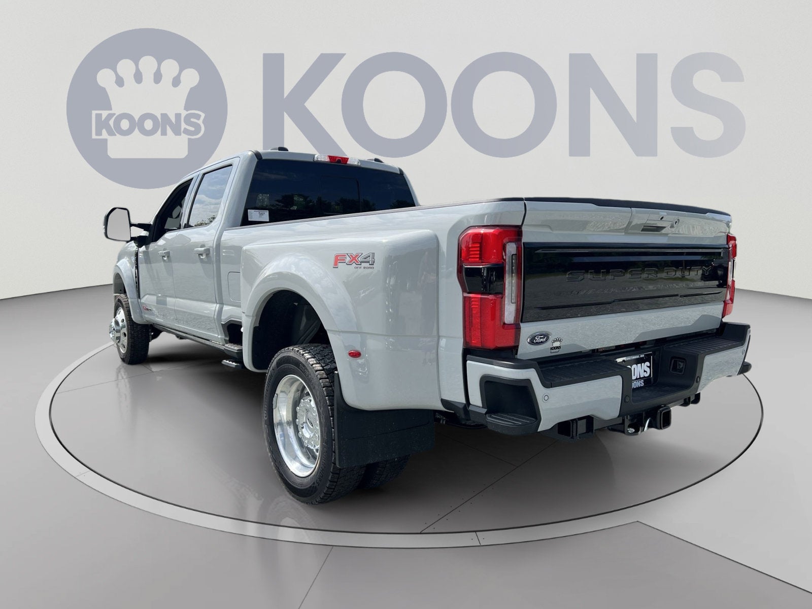 2026 Ford F-450SD Platinum