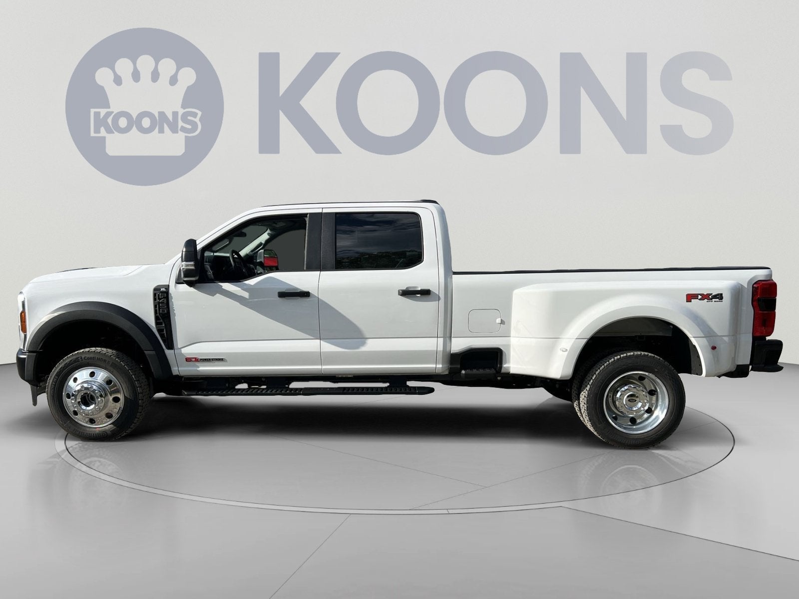 2027 Ford F-450SD XL