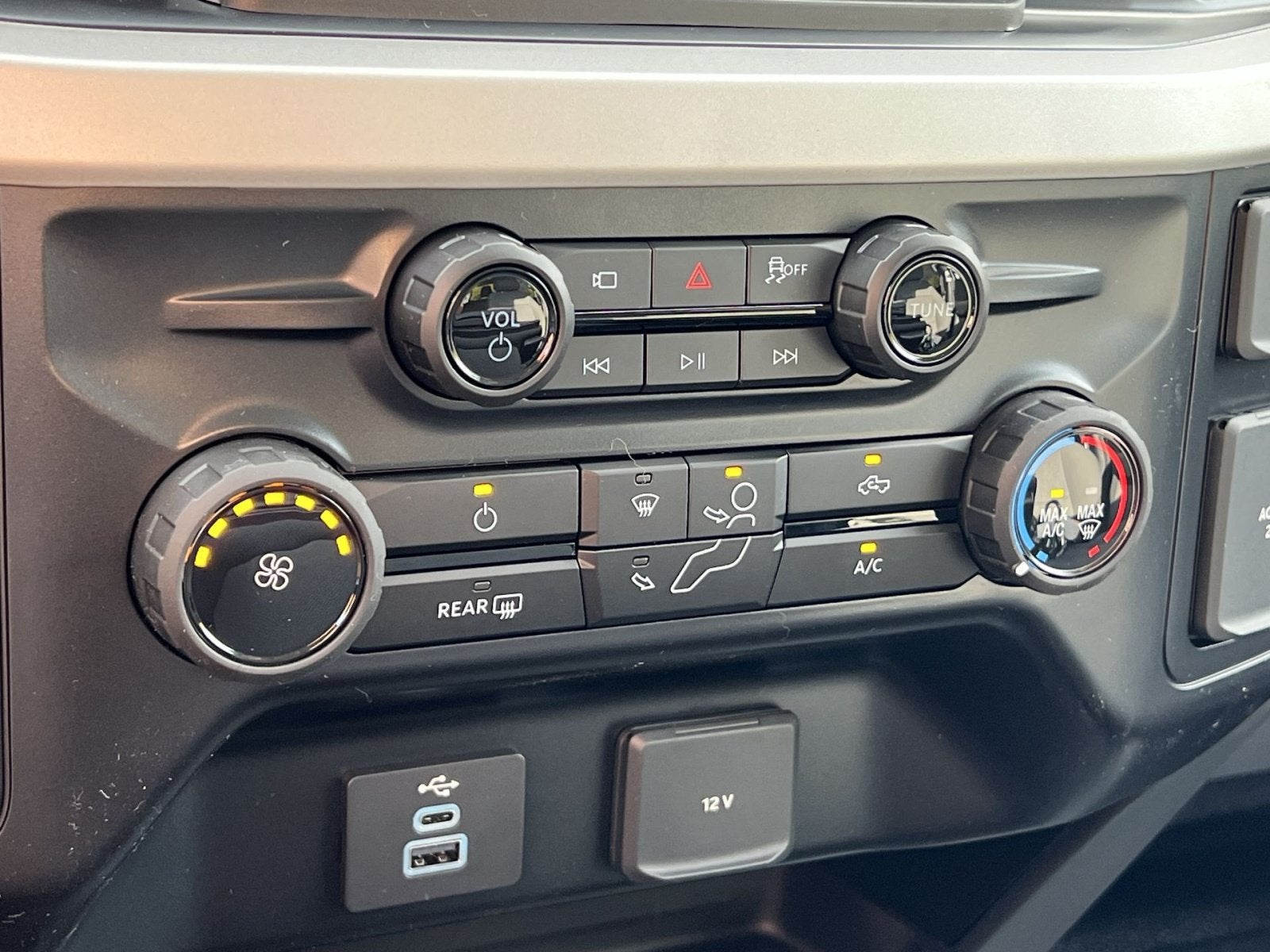2027 Ford F-450SD XL