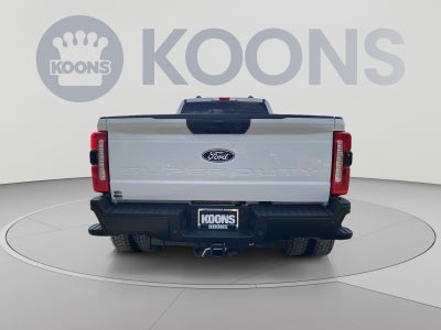 2027 Ford F-450SD XL
