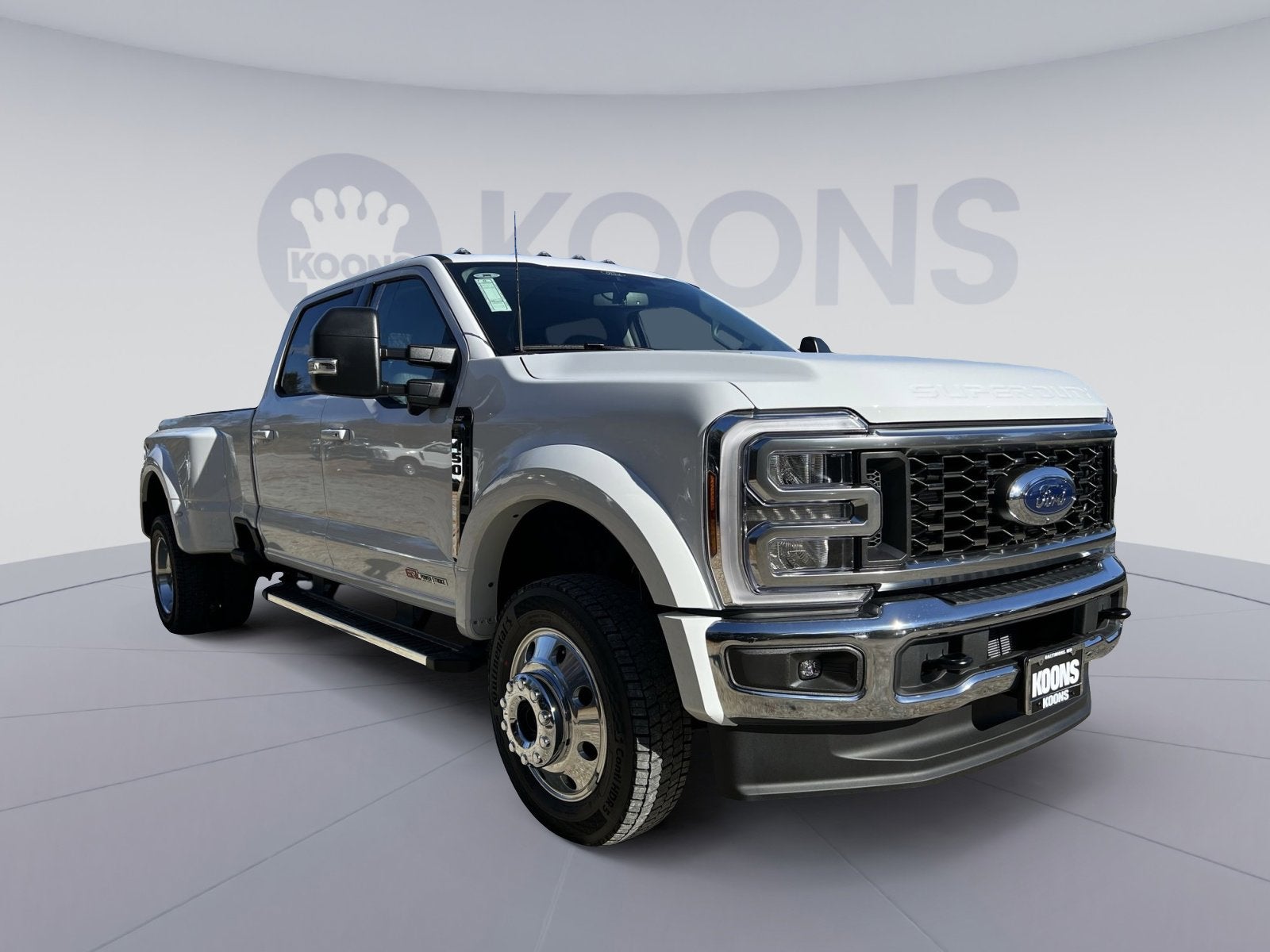 2026 Ford F-450SD XLT