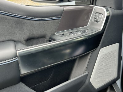 2027 Ford F-450SD Platinum