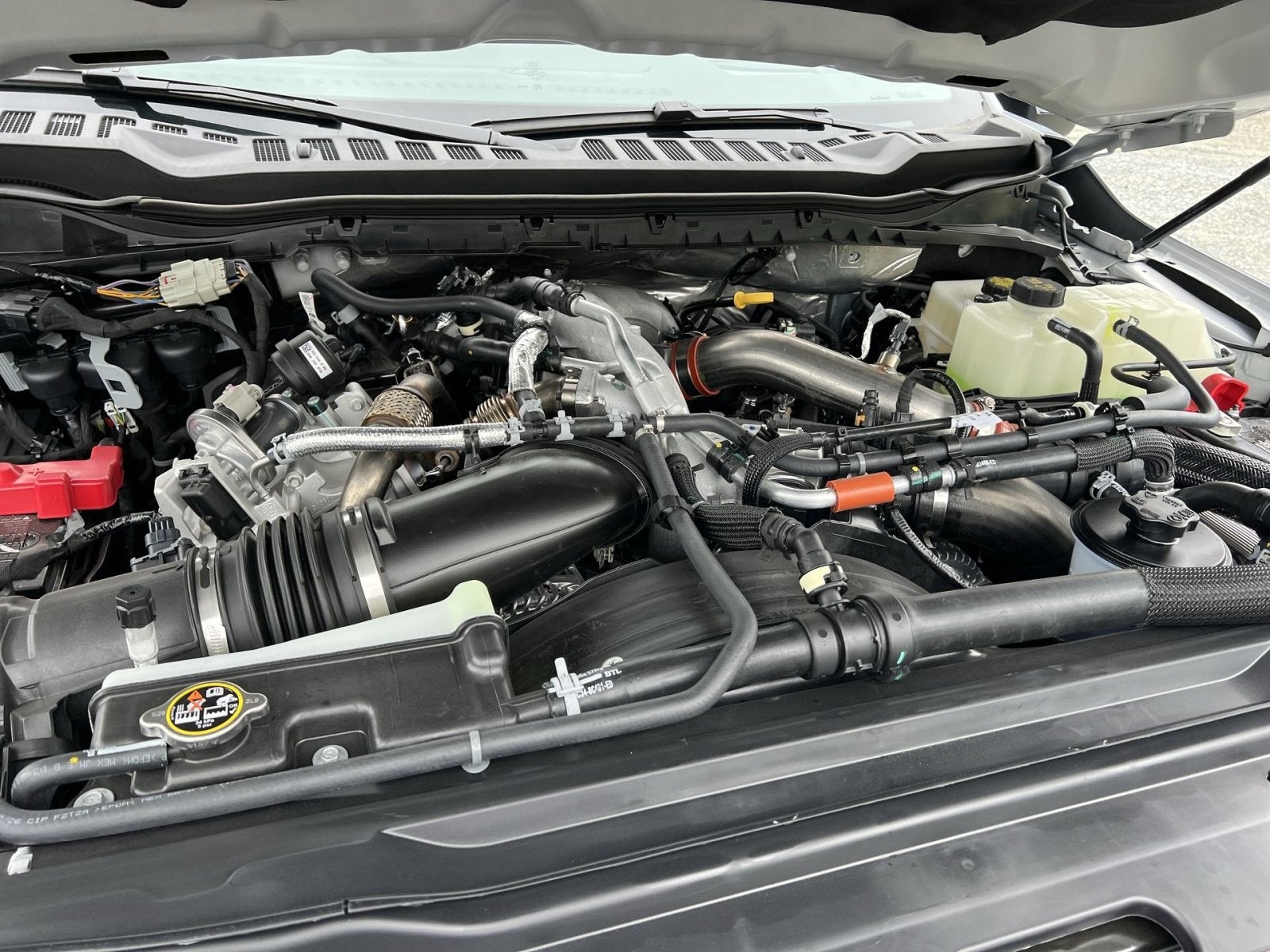 2027 Ford F-450SD Platinum