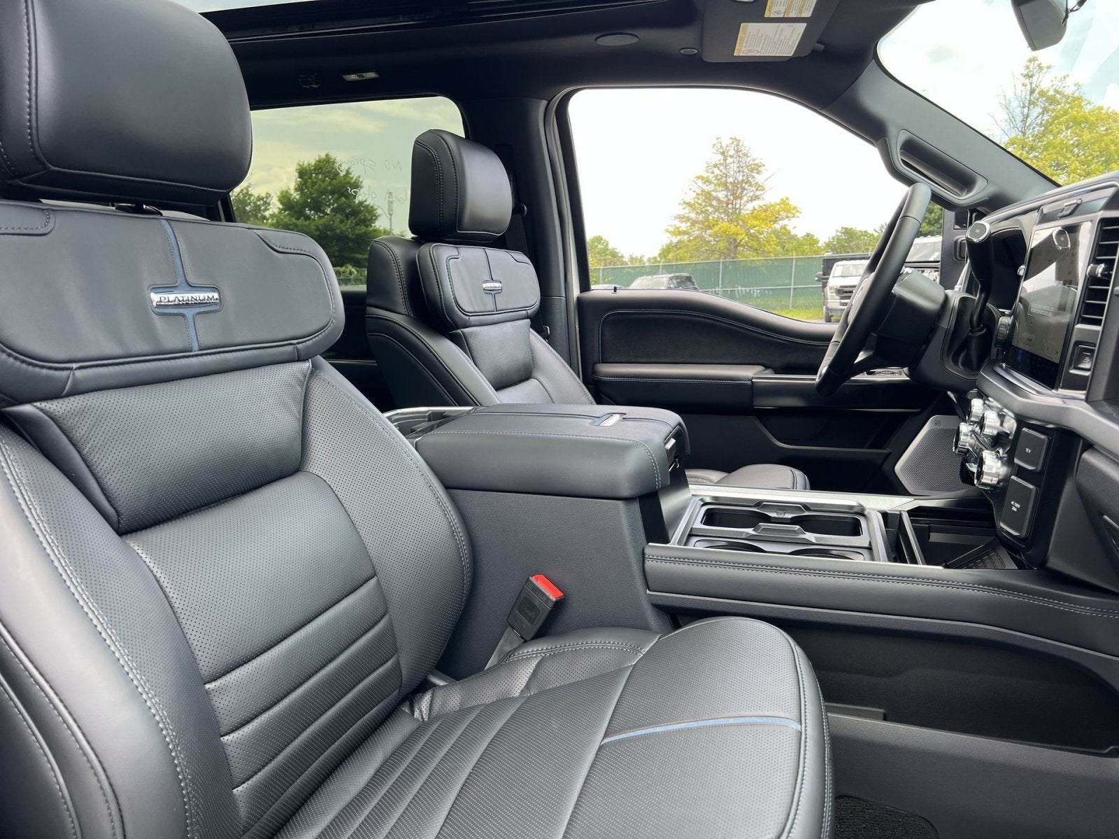2026 Ford F-450SD Platinum