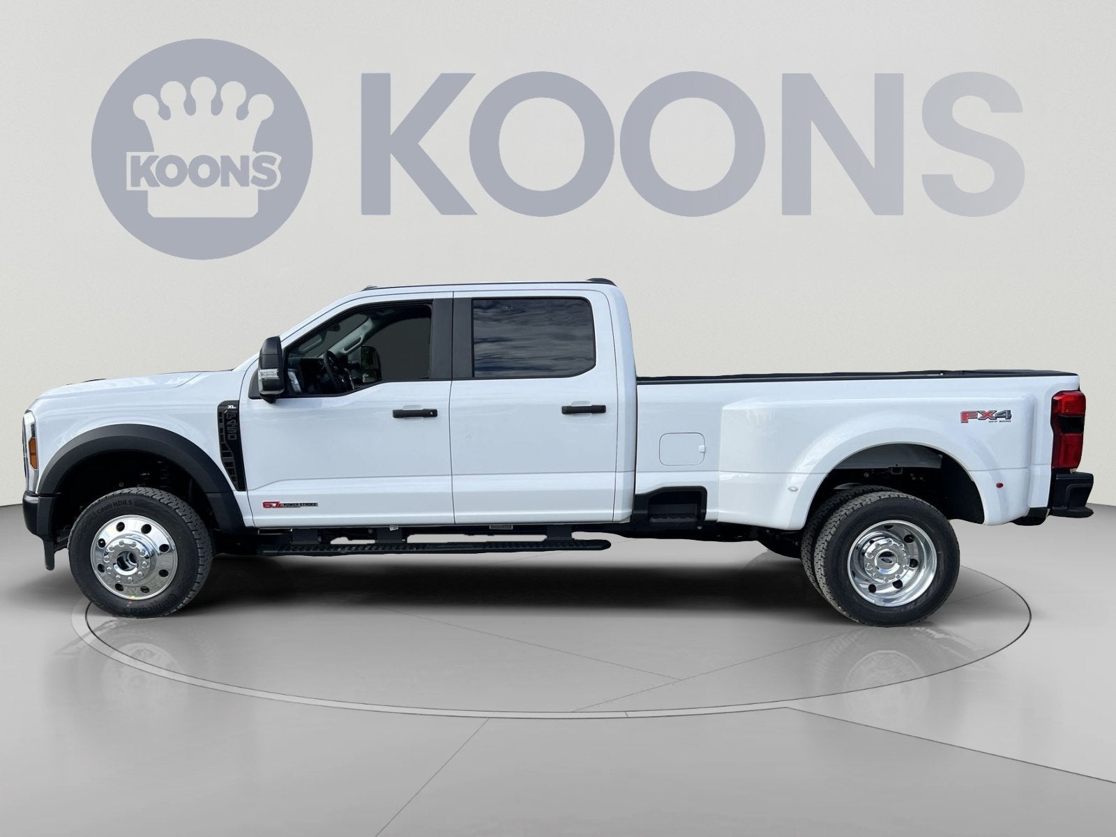 2027 Ford F-450SD XL