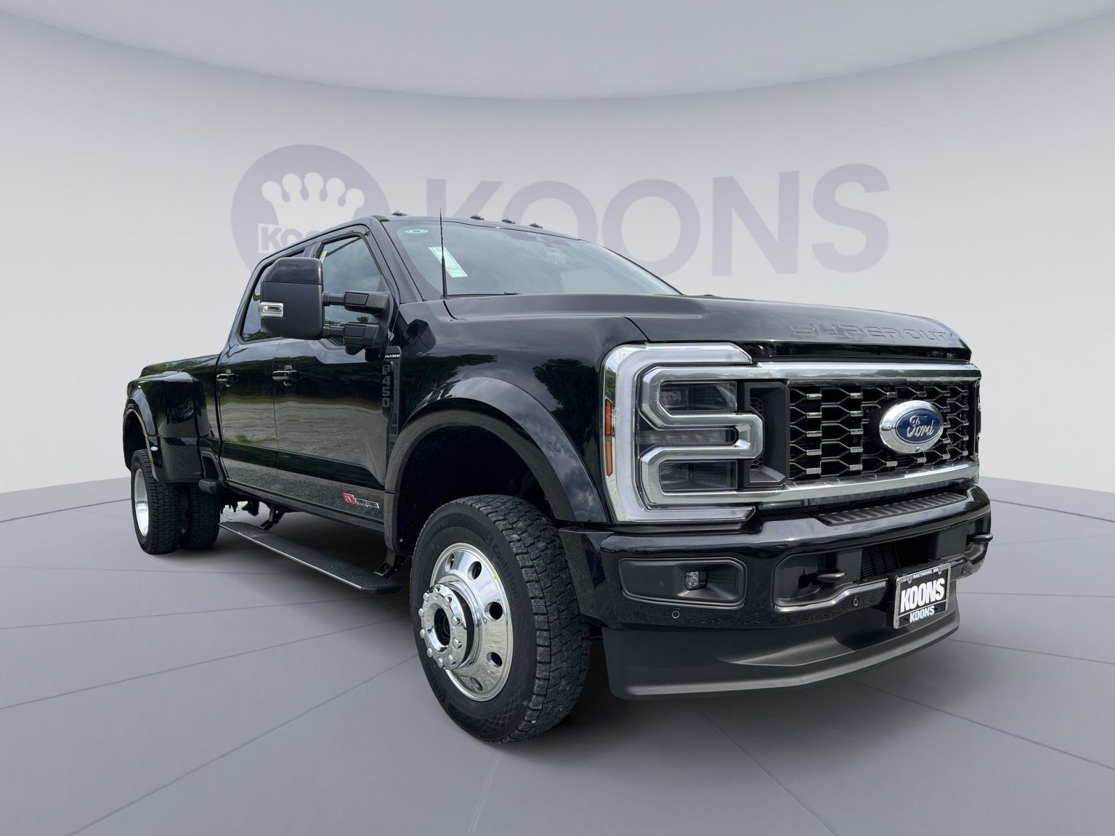 2026 Ford F-450SD Platinum