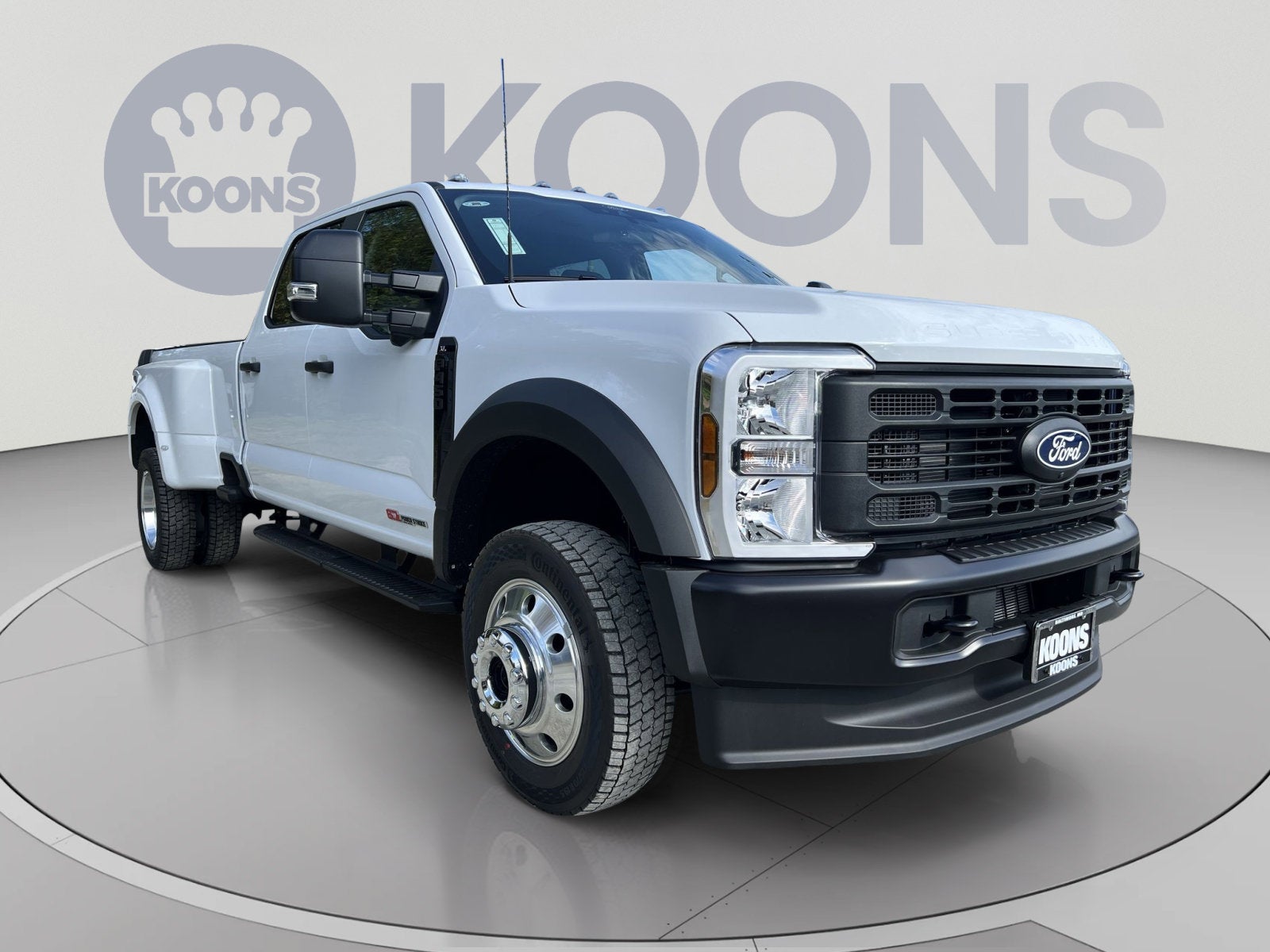 2027 Ford F-450SD XL