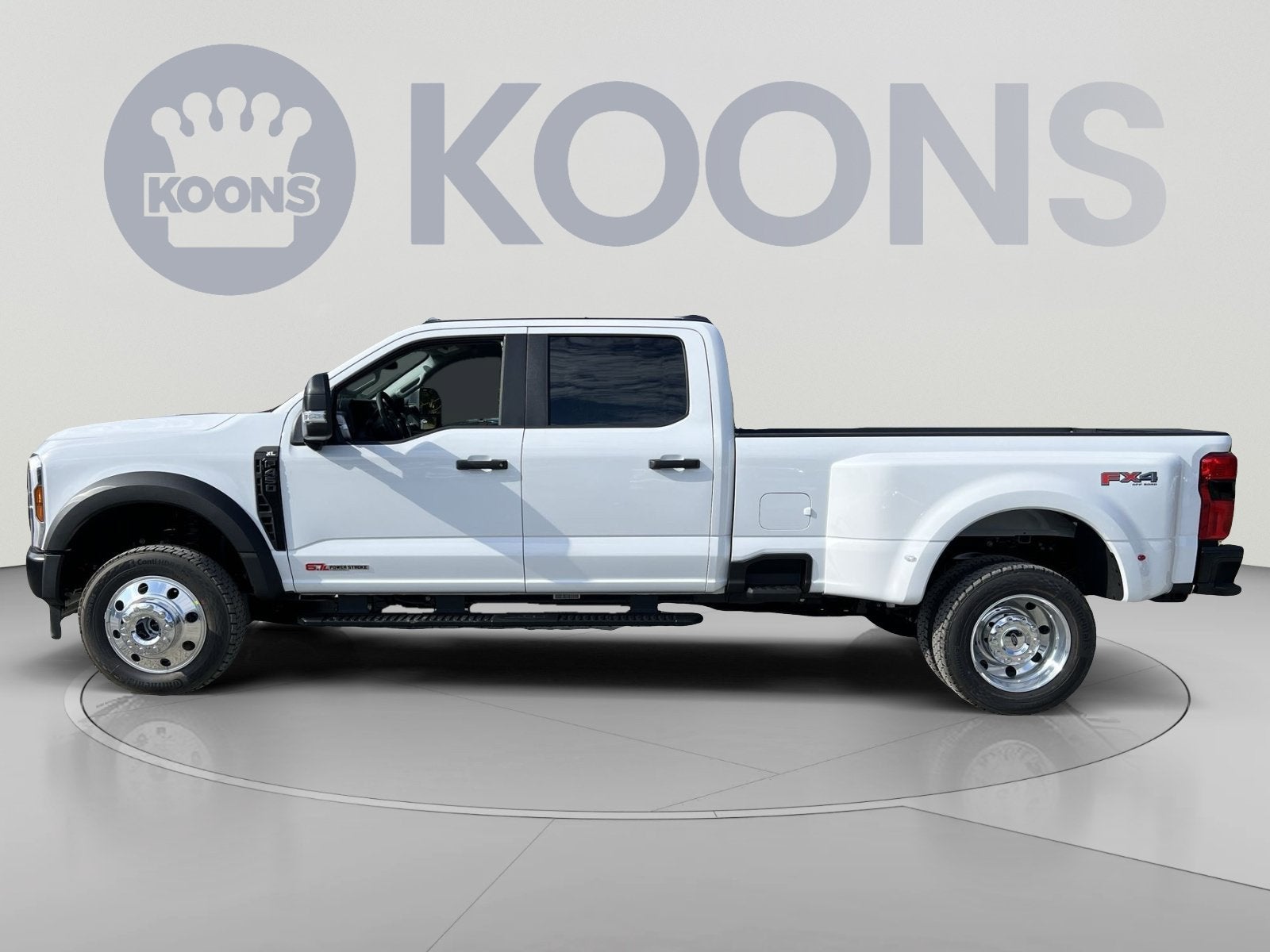 2027 Ford F-450SD XL