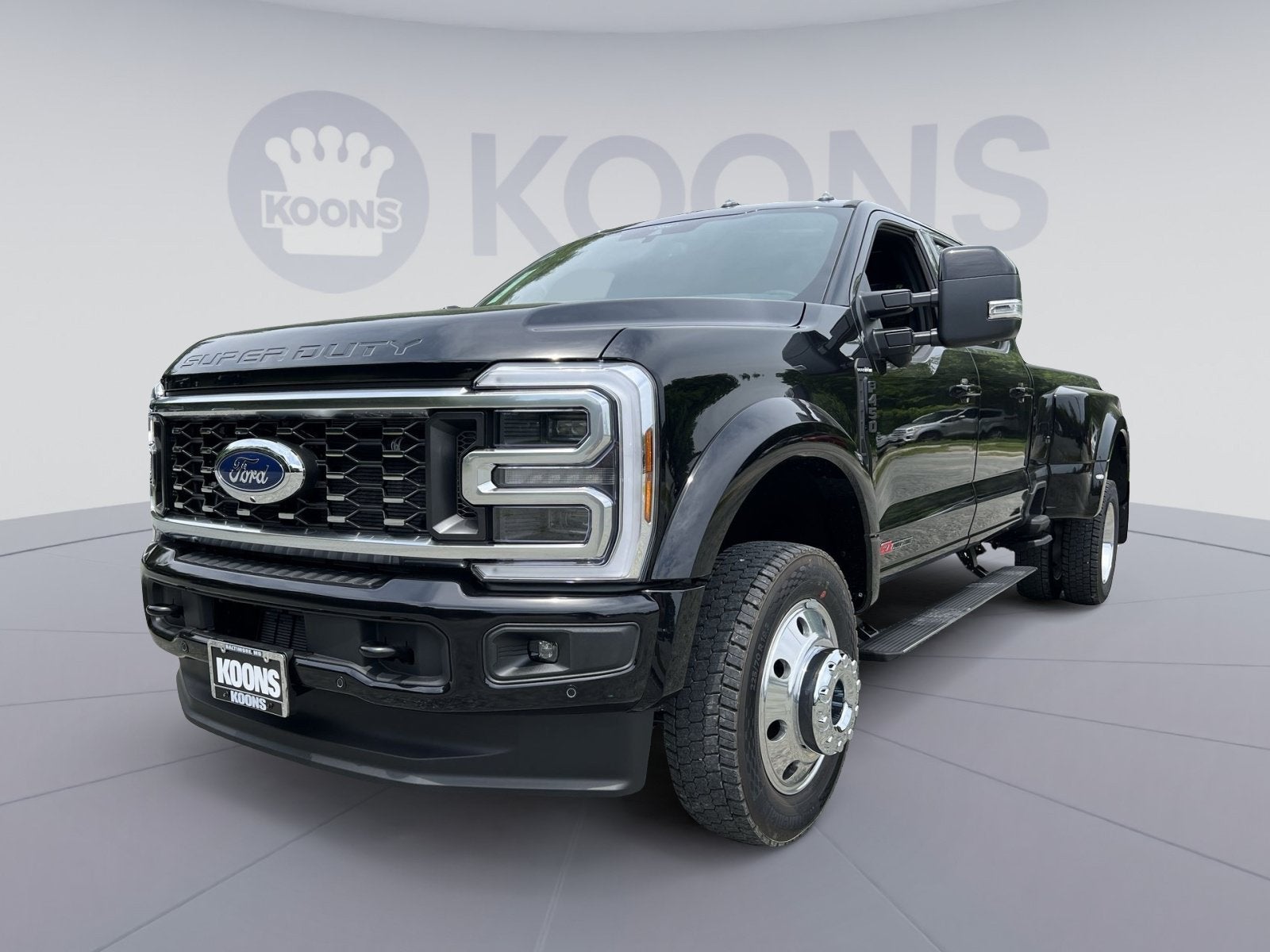 2026 Ford F-450SD Platinum