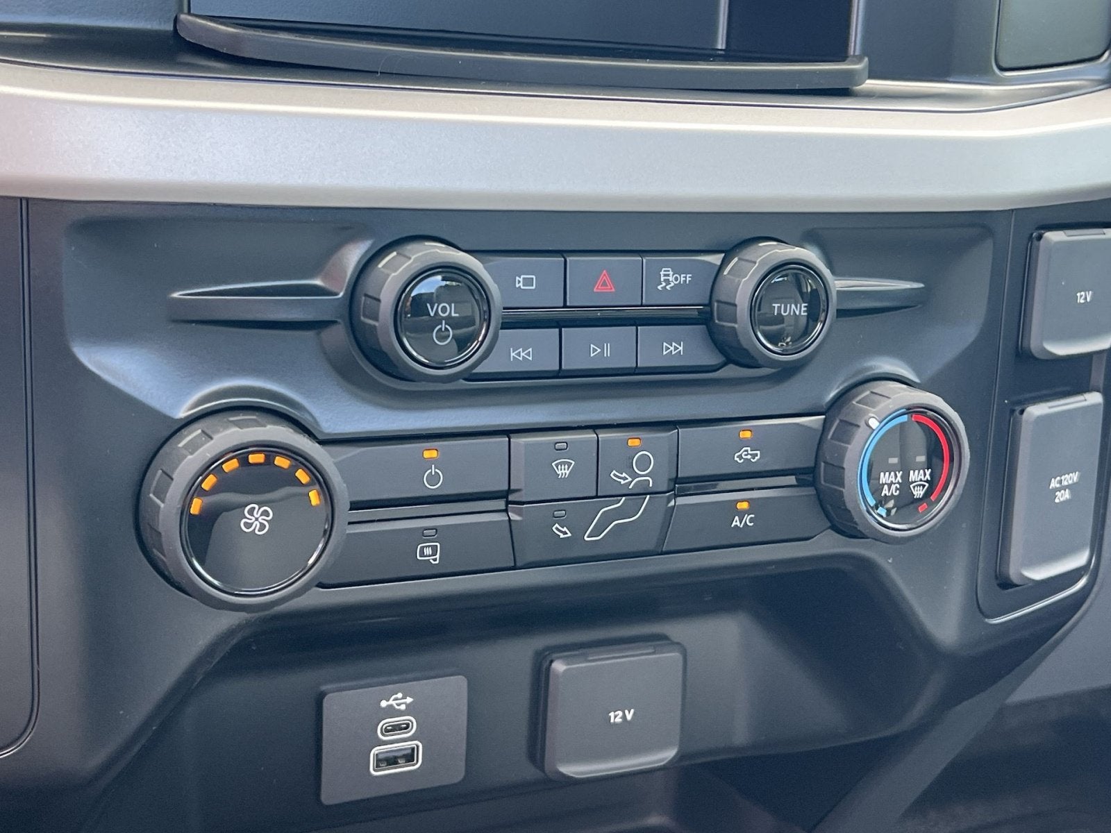 2027 Ford F-250SD XL