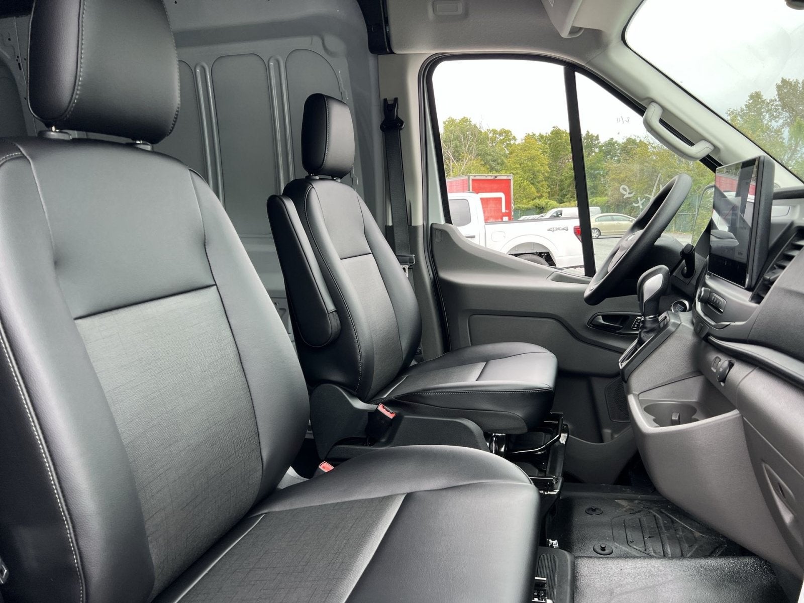 2027 Ford Transit-250 Base
