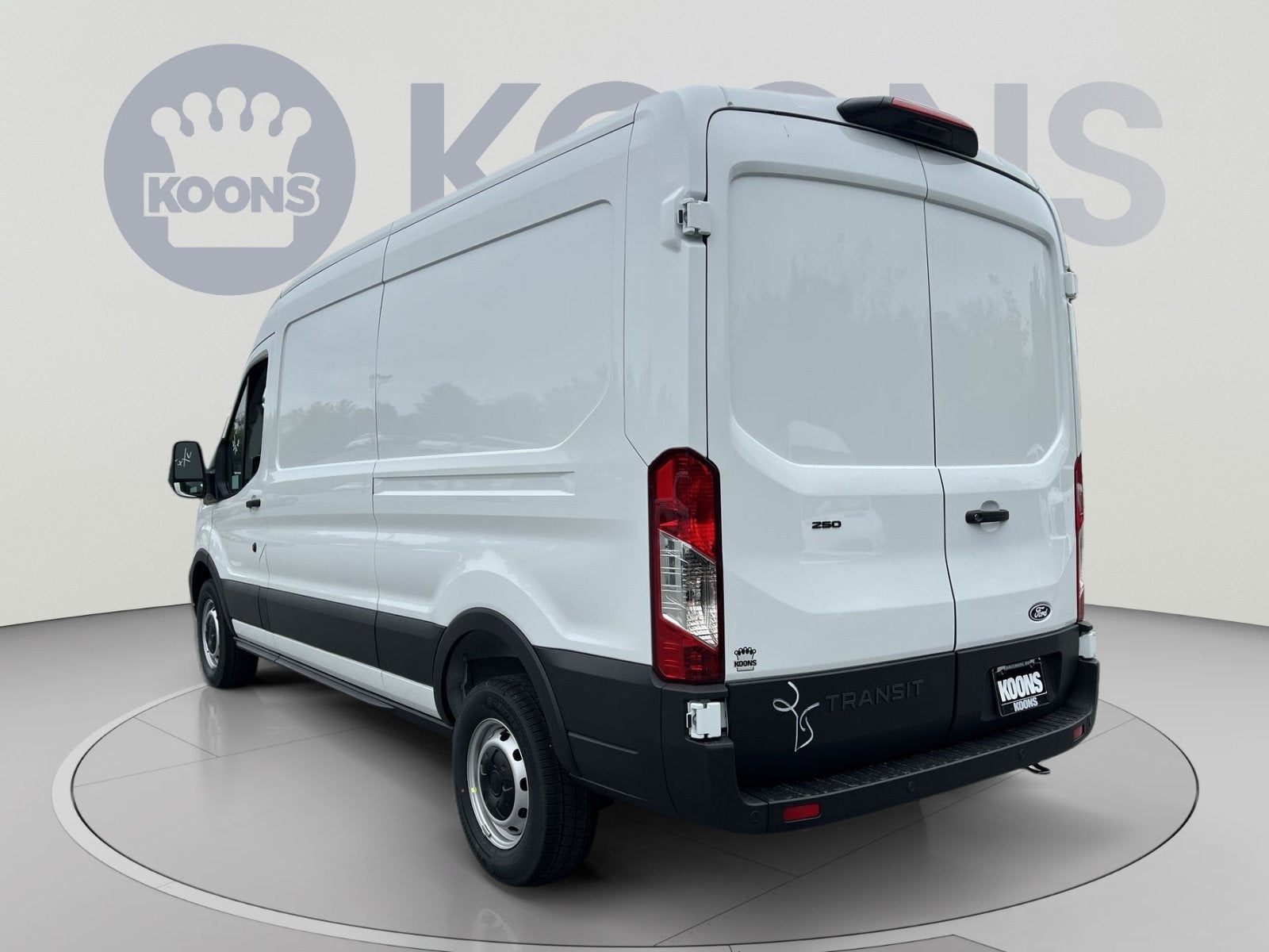 2027 Ford Transit-250 Base