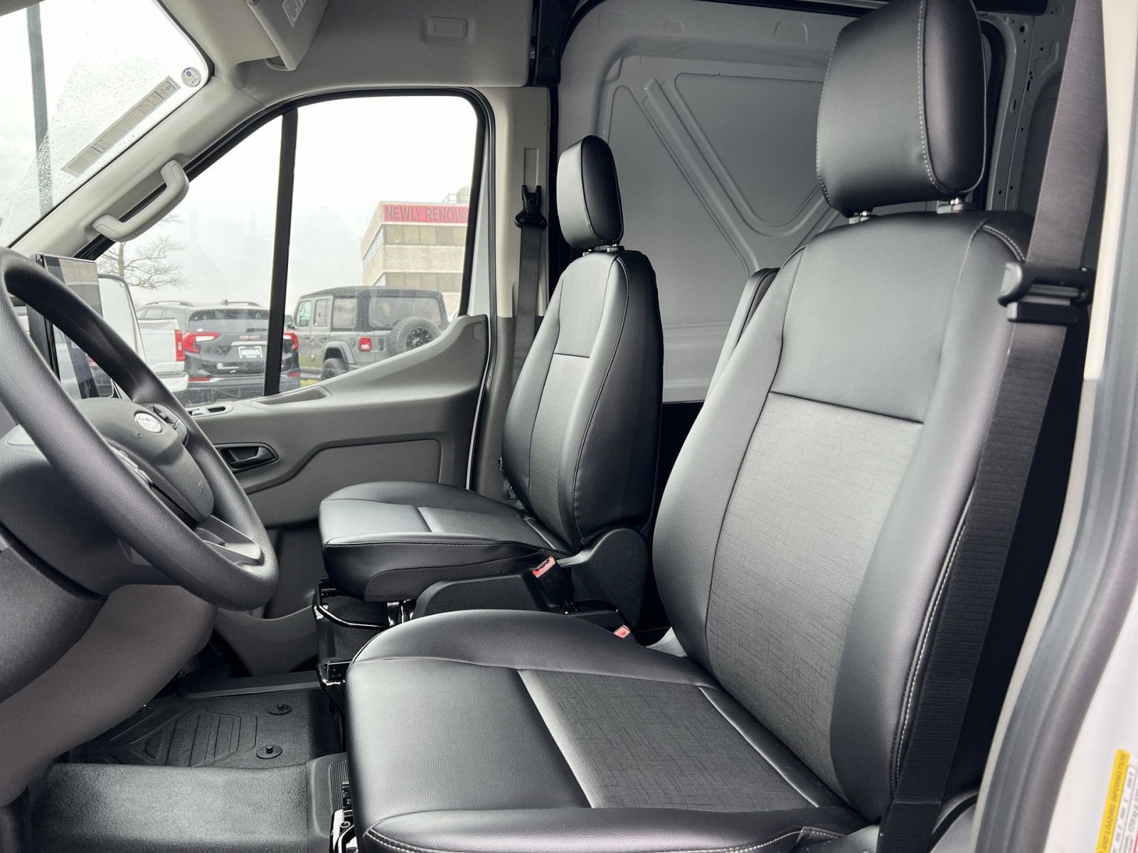 2026 Ford Transit-250 Base