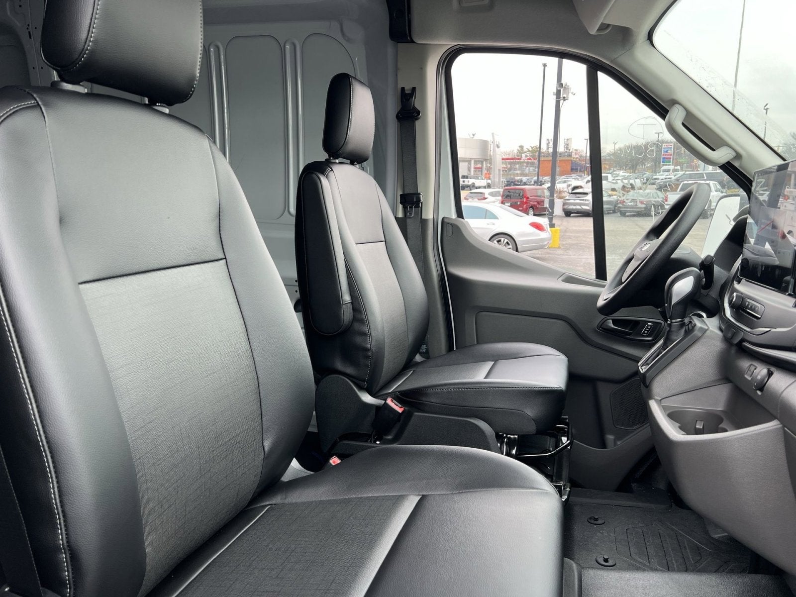 2026 Ford Transit-250 Base