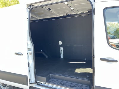2027 Ford Transit-250 Base
