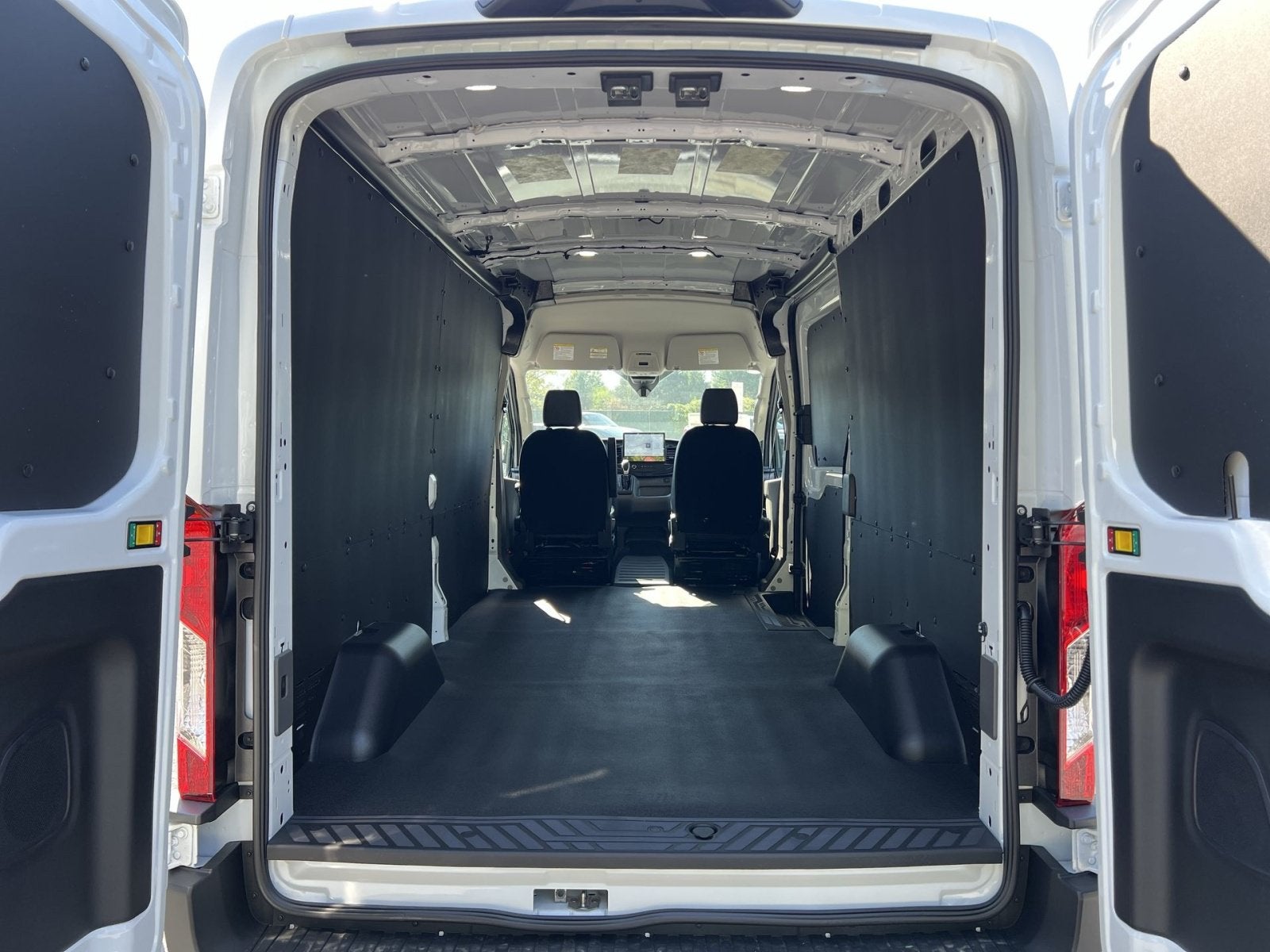 2027 Ford Transit-250 Base