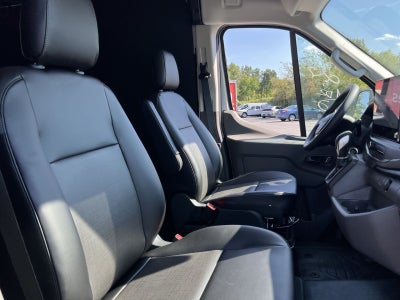 2027 Ford Transit-250 Base