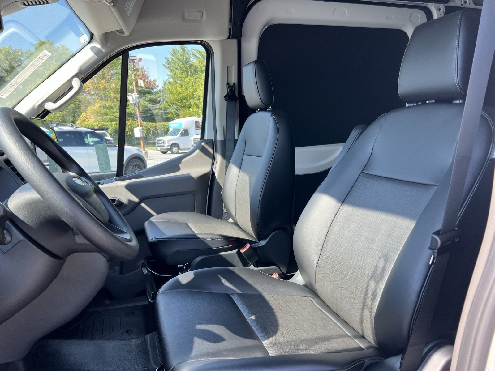 2027 Ford Transit-250 Base
