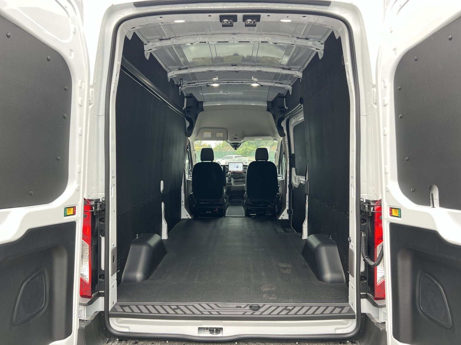 2027 Ford Transit-250 Base