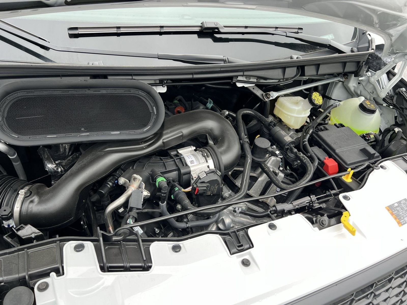 2027 Ford Transit-250 Base