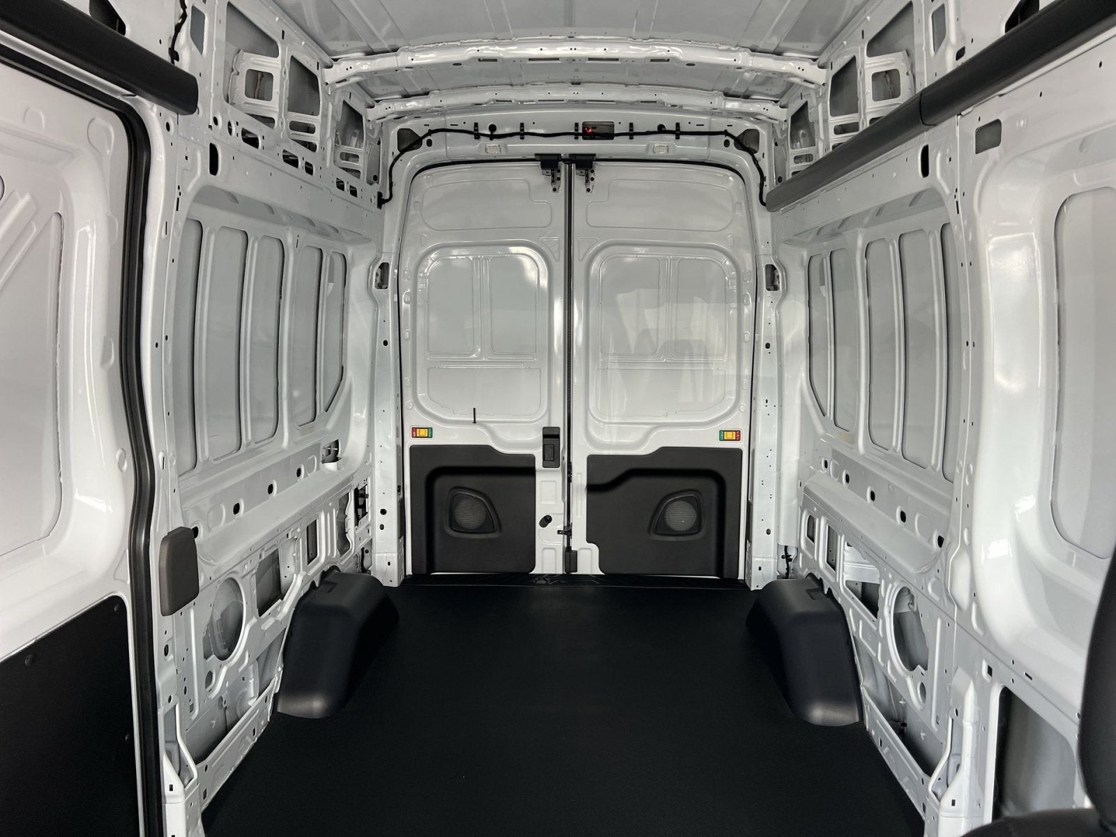 2027 Ford Transit-250 Base