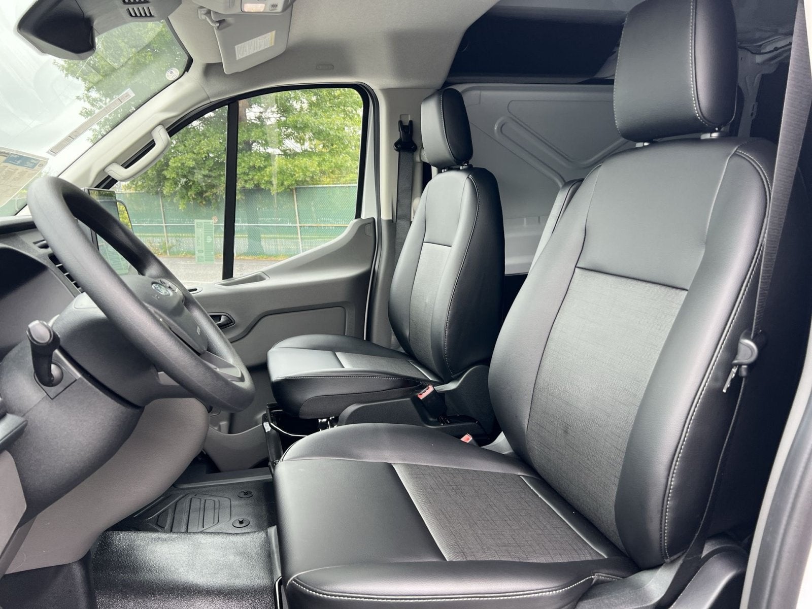 2027 Ford Transit-250 Base