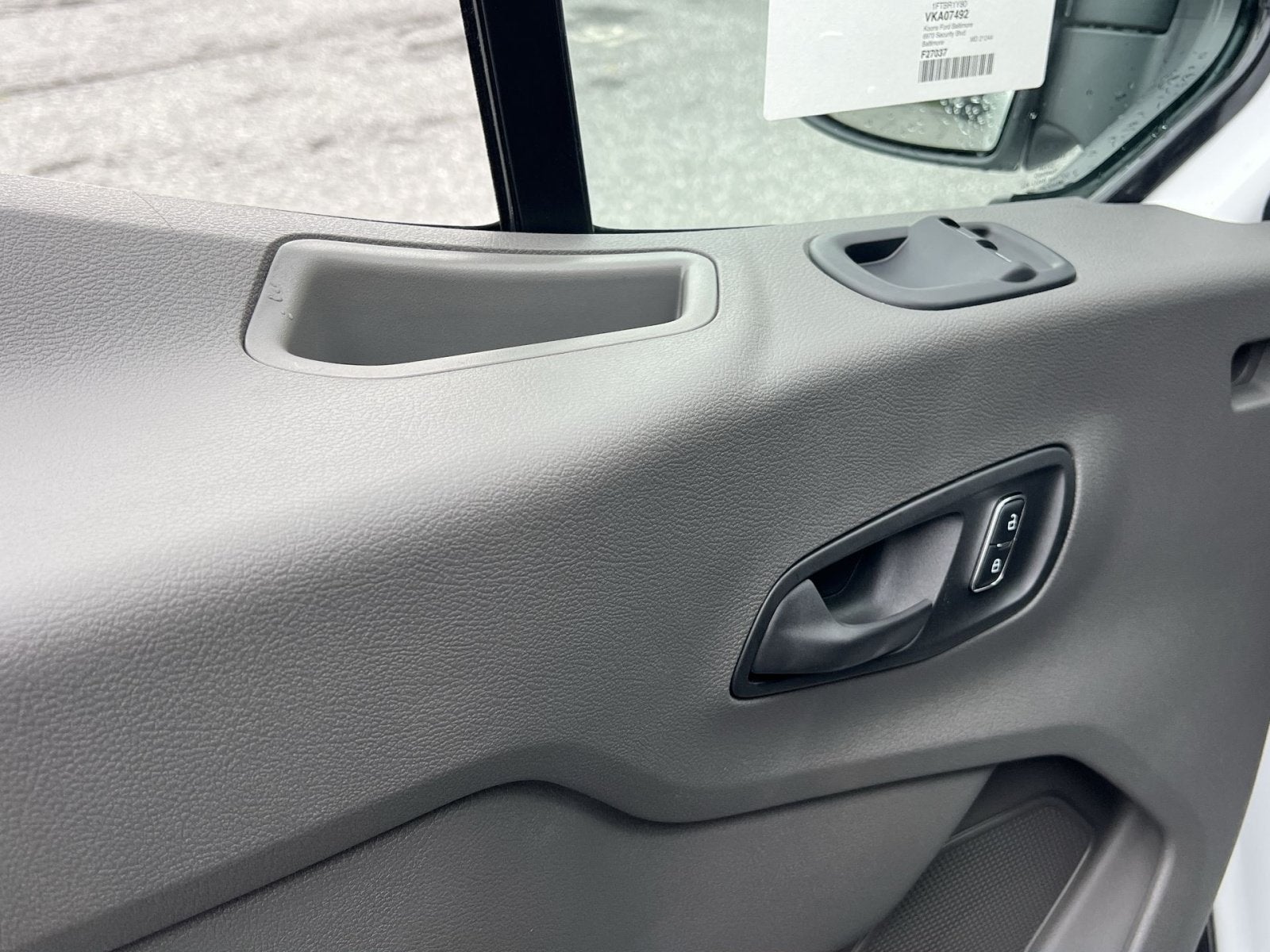 2027 Ford Transit-250 Base