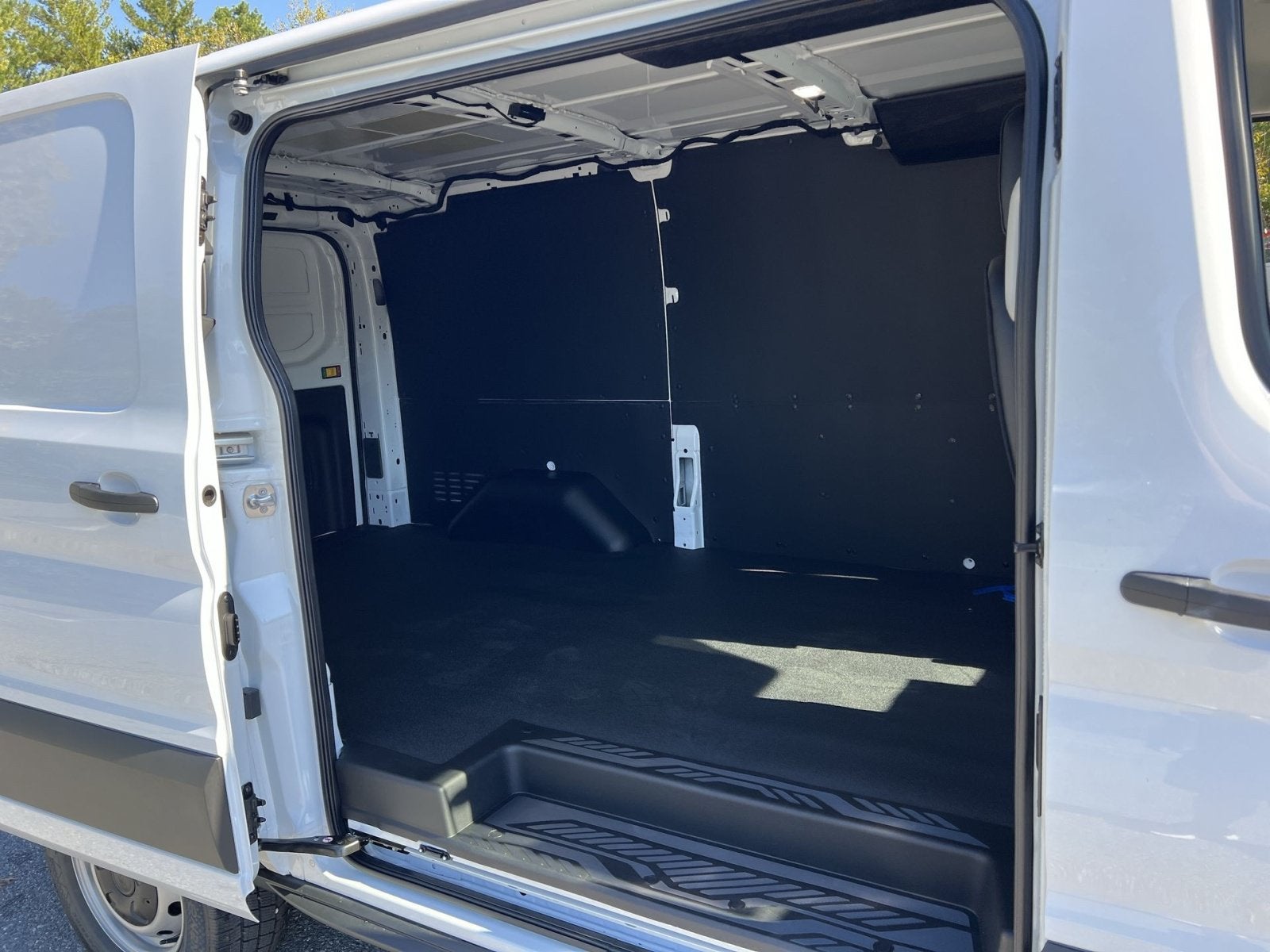 2027 Ford Transit-250 Base