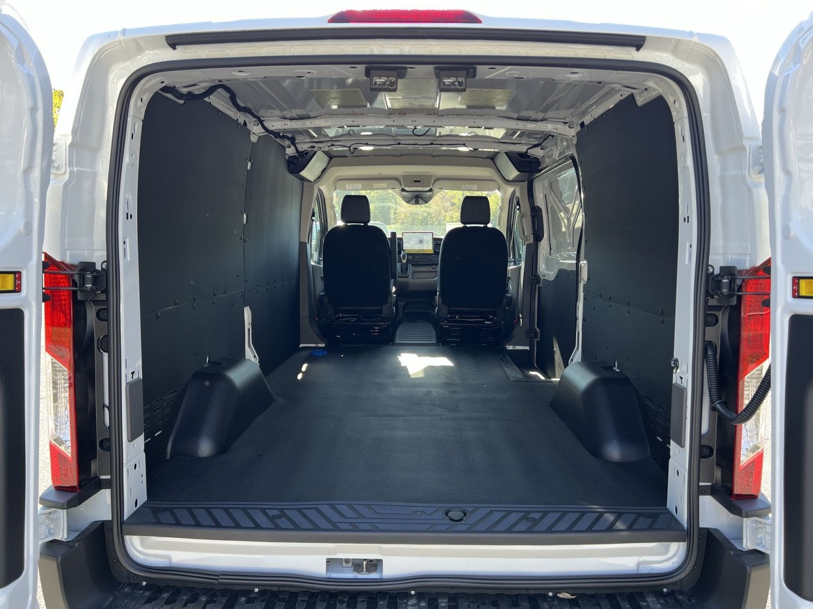 2027 Ford Transit-250 Base