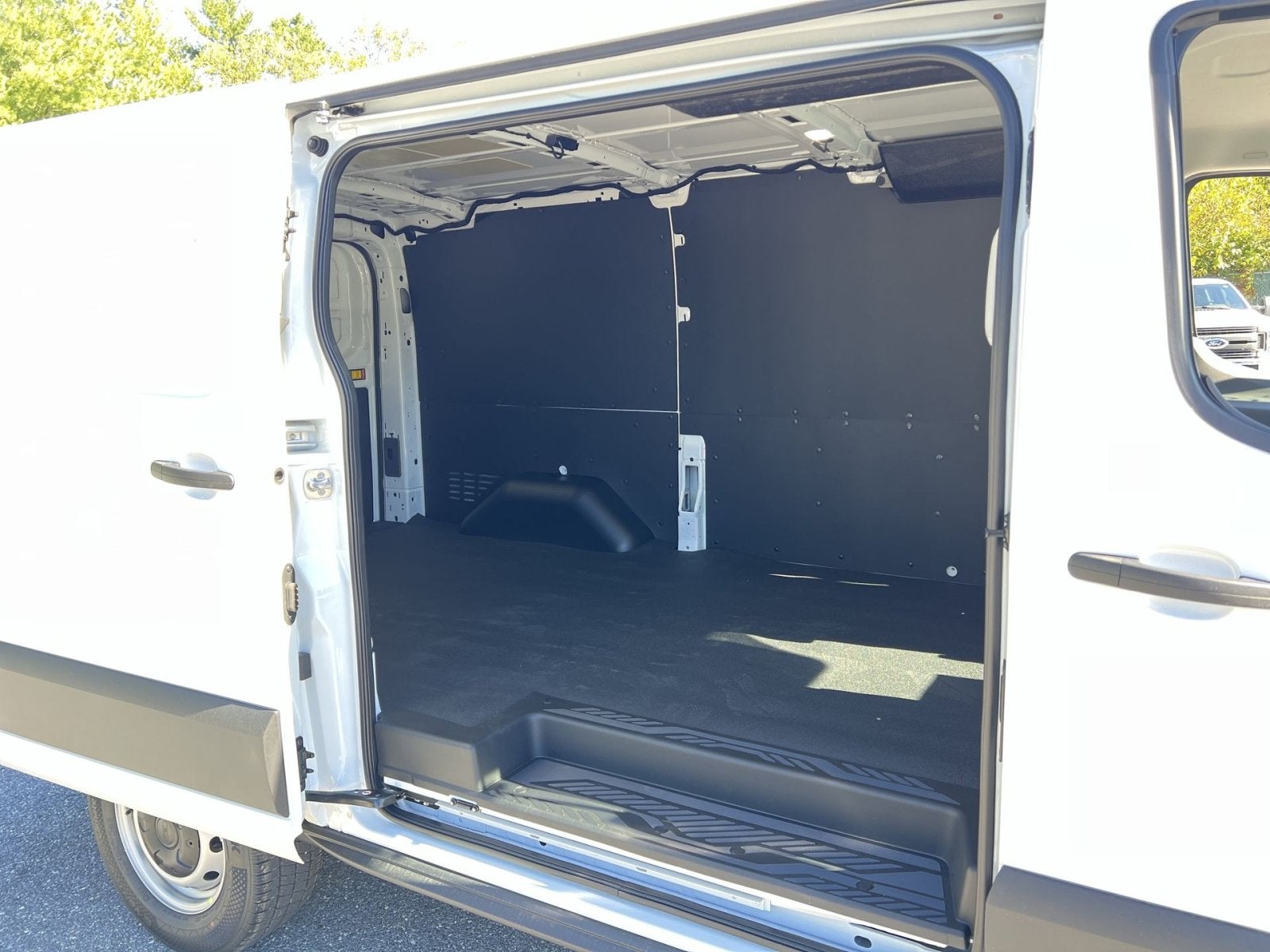 2027 Ford Transit-250 Base