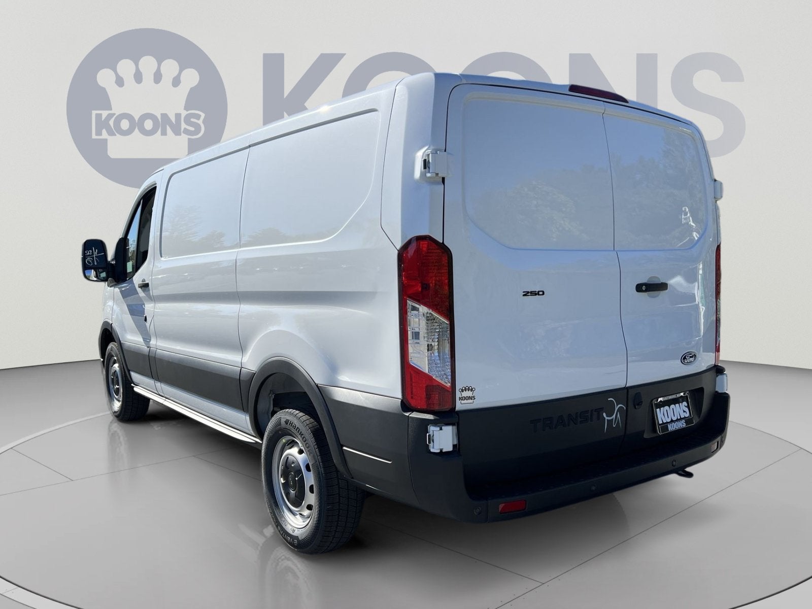 2027 Ford Transit-250 Base