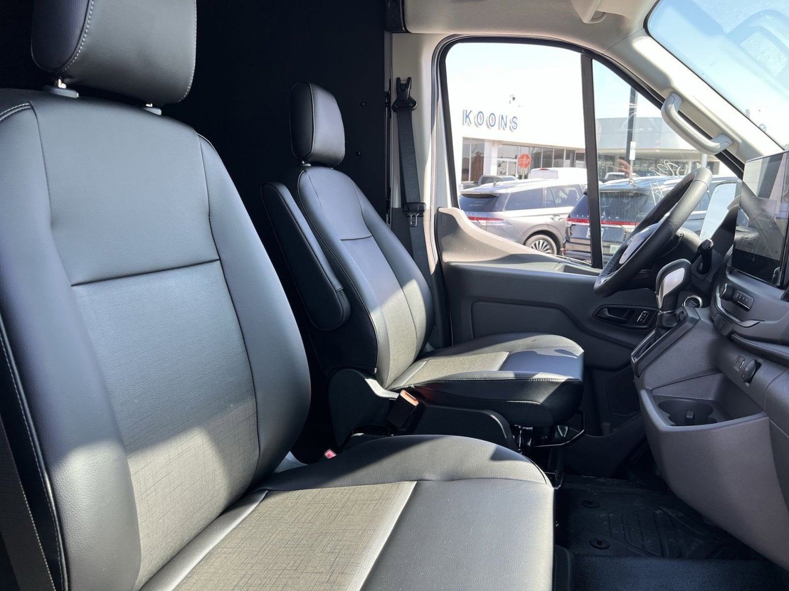 2026 Ford Transit-250 Base