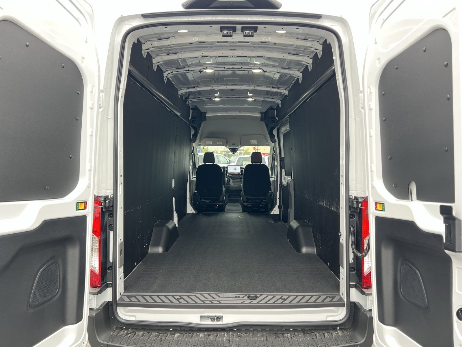 2027 Ford Transit-350 Base