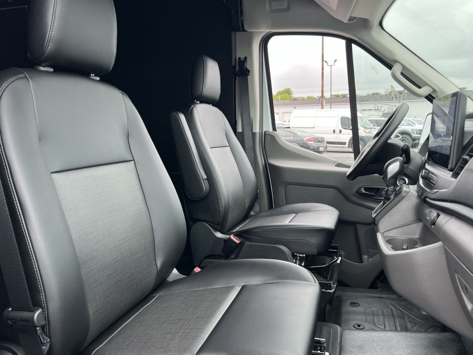 2027 Ford Transit-350 Base