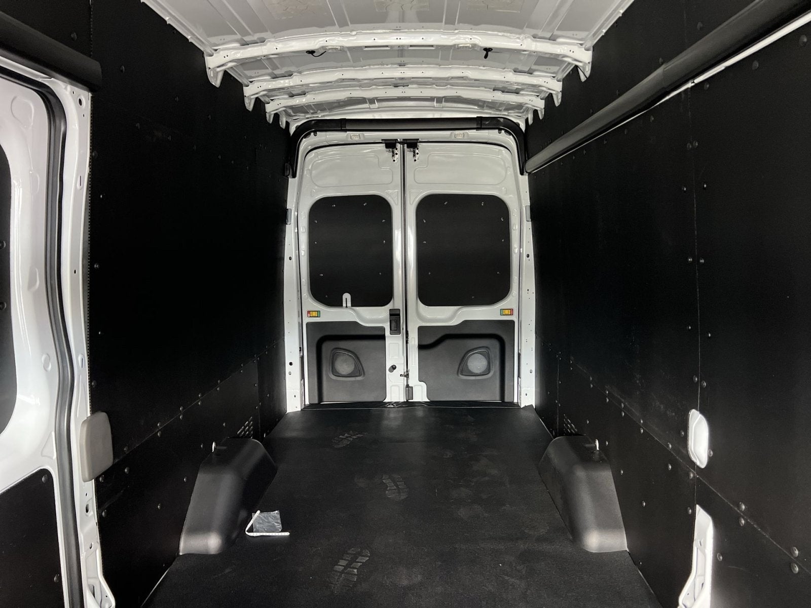 2027 Ford Transit-350 Base
