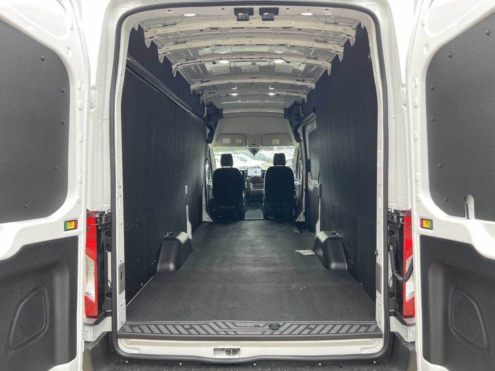 2027 Ford Transit-350 Base