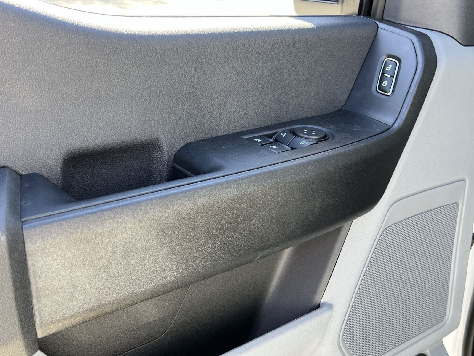 2027 Ford F-250SD XL